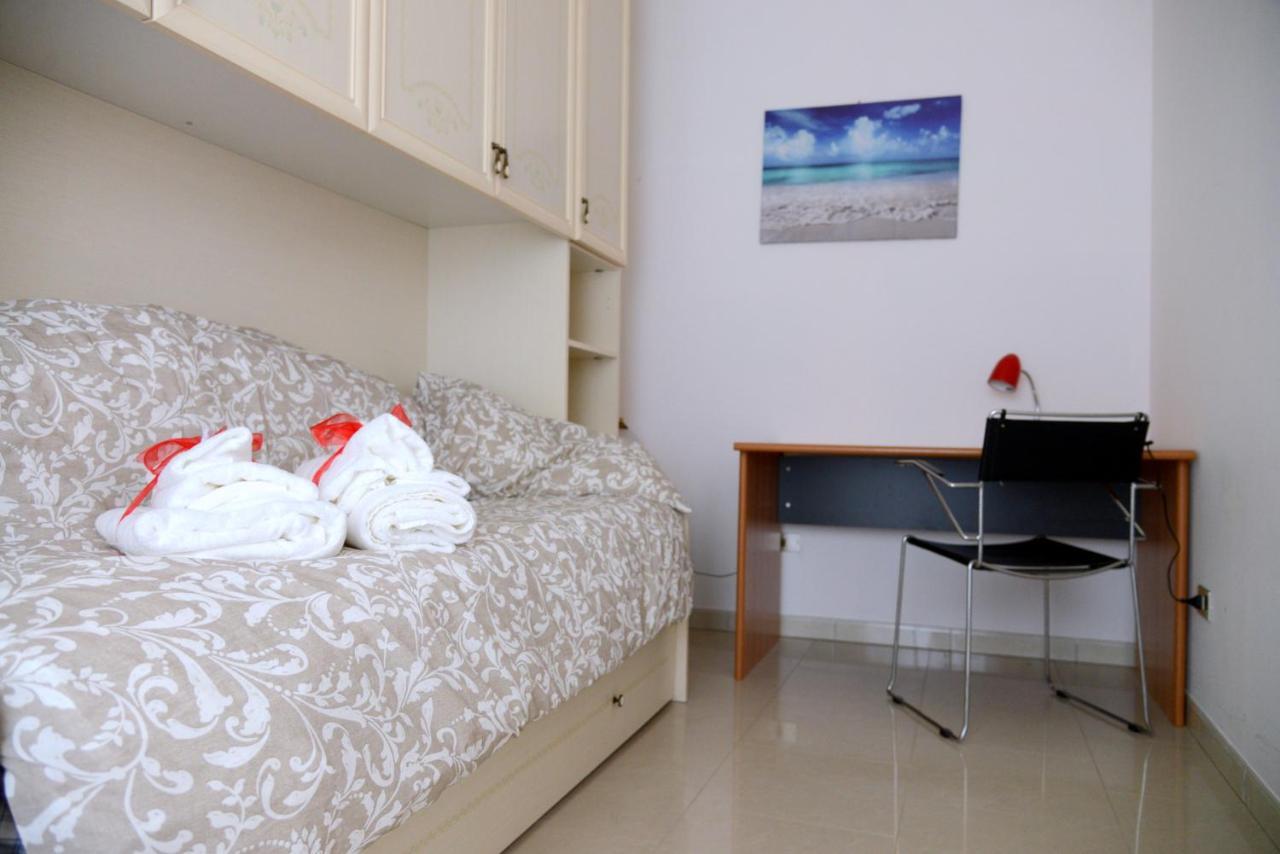 "La Casa Di Mariagrazia" Appartamento 4 Locali Sammichele Di Bari Luaran gambar