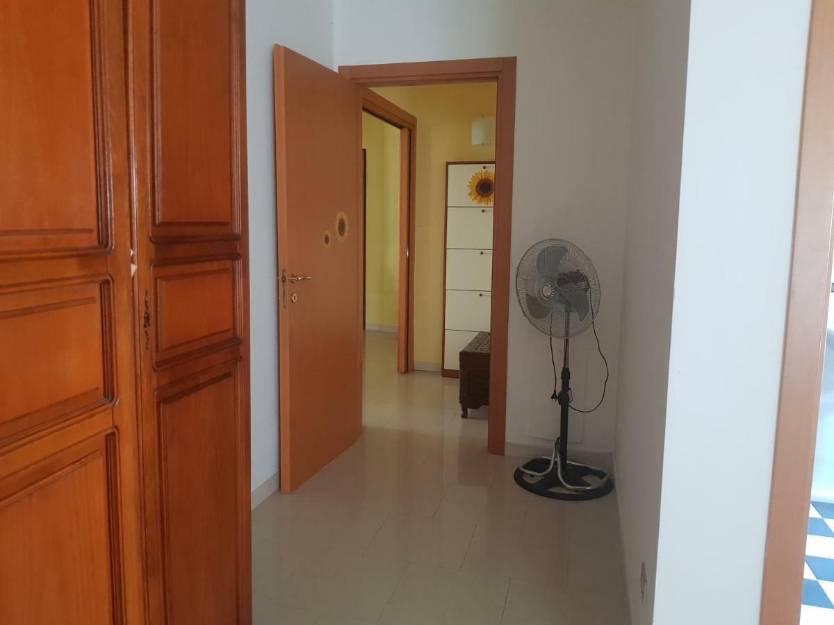 "La Casa Di Mariagrazia" Appartamento 4 Locali Sammichele Di Bari Luaran gambar