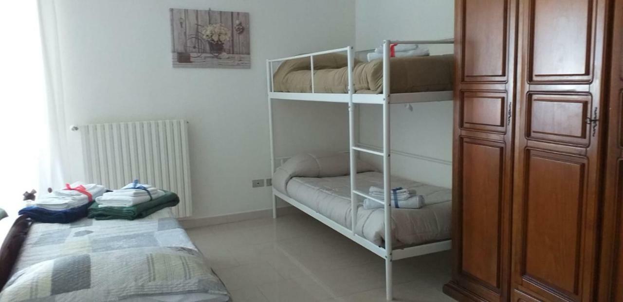 "La Casa Di Mariagrazia" Appartamento 4 Locali Sammichele Di Bari Luaran gambar